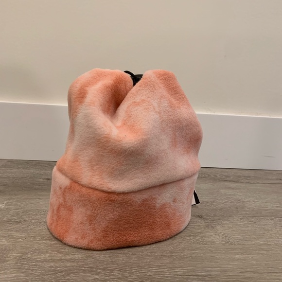 Handmade Peach Fleece Hat NWT - Picture 4 of 8